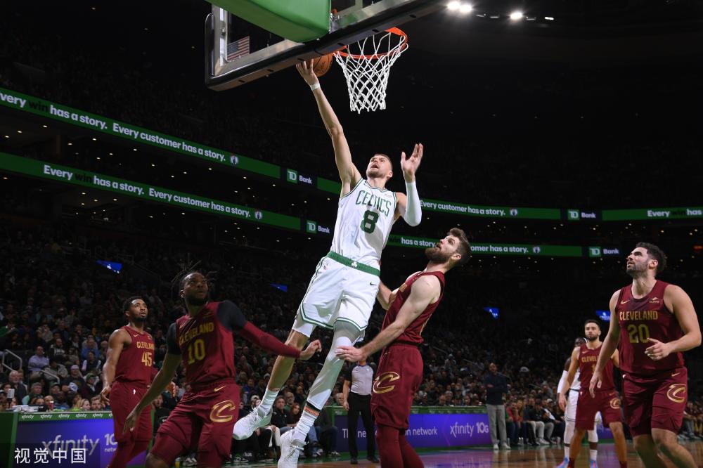 随着年龄的 随着年龄的