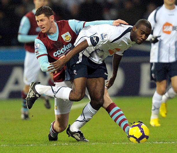 在足球的发 在足球的发